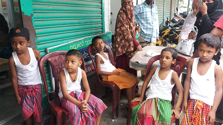 রংপুরে গণ সুন্নতে খাতনা কর্মসূচি অনুষ্ঠিত