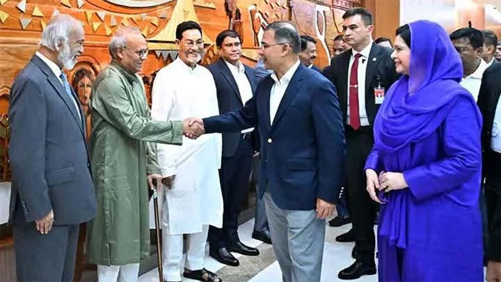 জাতিসংঘ অধিবেশনে যোগ দিতে নিউইয়র্কের পথে প্রধানমন্ত্রী তারেক রহমান