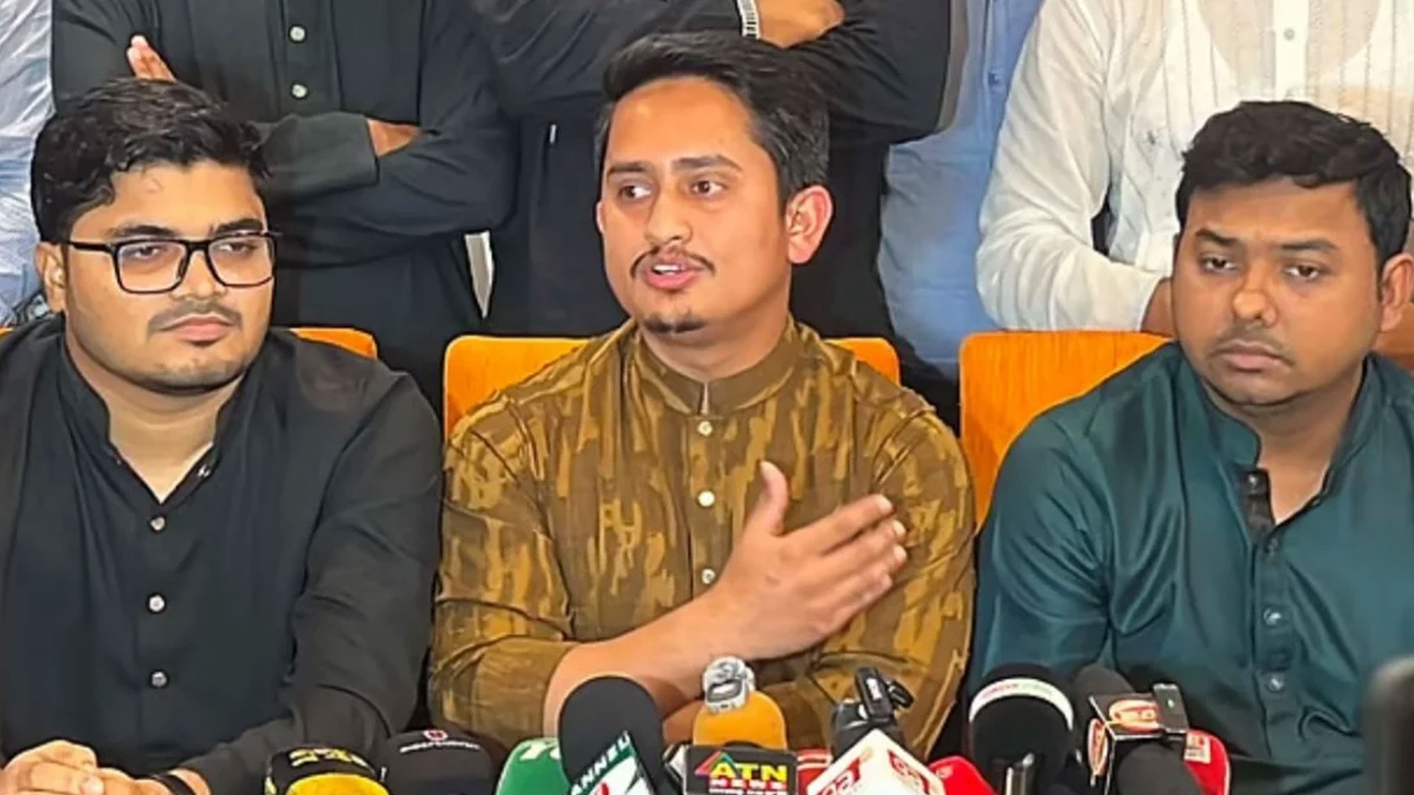তারেক রহমান বিরোধী দলকে পোষ্য বানানোর চেষ্টা করছেন: সারজিস আলম