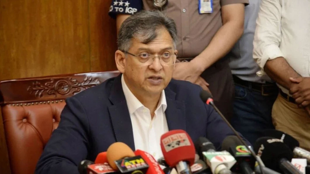‘ক্রসফায়ারের’ ক্ষেত্রে জিরো টলারেন্স, আইজিপির বক্তব্য ঠিক হয়নি: স্বরাষ্ট্রমন্ত্রী