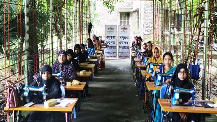 বসুন্ধরা শুভসংঘের মানবিক উদ্যোগে স্বাবলম্বী হওয়ার সুযোগ ৪০ নারীর