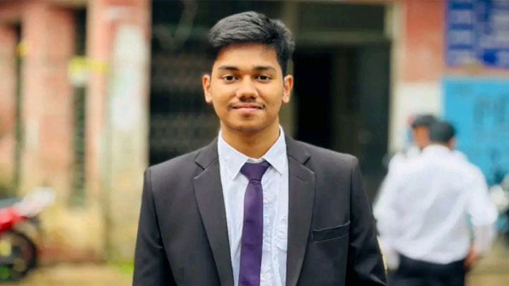 পারুলিয়া থেকে বিশ্ববাজারে, এআই এজেন্সিতে বাবলার আয় ৫০ হাজার ডলার