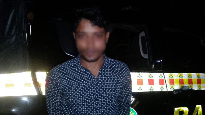 আদিতমারীতে শিশু ধর্ষণ মামলার প্রধান আসামি র‌্যাবের হাতে গ্রেফতার