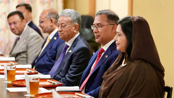 বাংলাদেশে ভ্যাকসিন কারখানা স্থাপনে সহযোগিতা নিয়ে প্রধানমন্ত্রীর আলোচনা