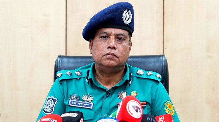 পাটওয়ারীর ককটেল বিস্ফোরণ মন্তব্যের ব্যাখ্যা চায় ডিএমপি