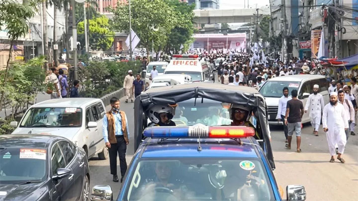 গণভোটের রায় ও জুলাই হত্যার বিচার দাবিতে ১১ দলের লং মার্চ শুরু